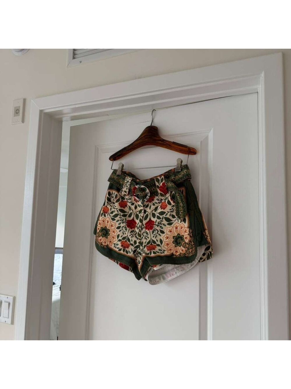 Farm Rio Sand Garden Tapestry Shorts - Picture 5 of 7